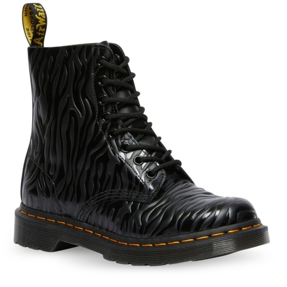 Dr. Martens Black 1460 Pascal Zebra Emboss Boot UK 4 - Picture 10 of 11
